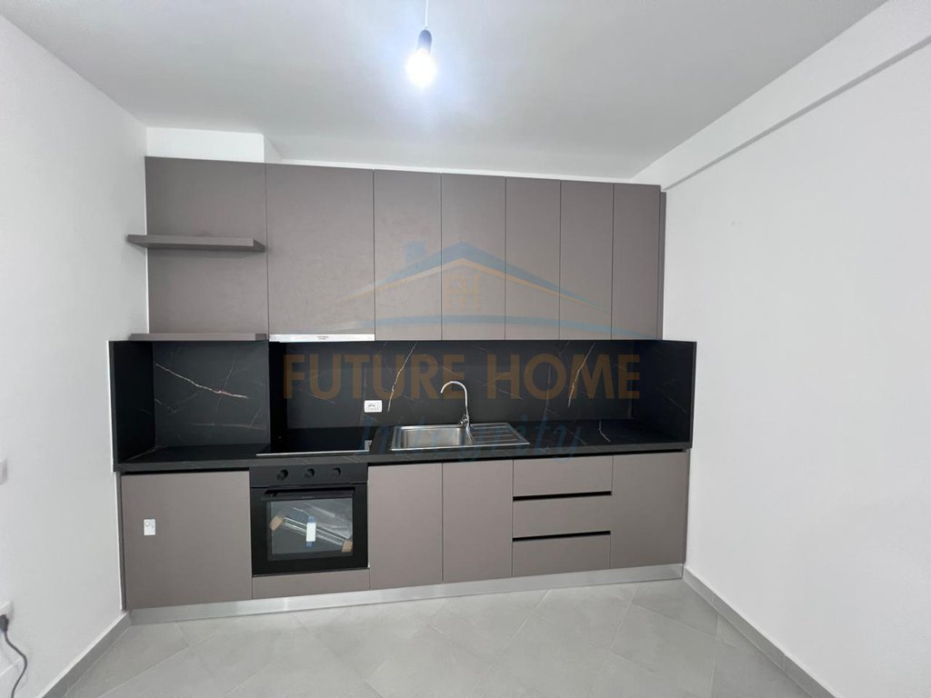 Rent, Apartment 2+1, Rruga e Dibrës, Tirana.