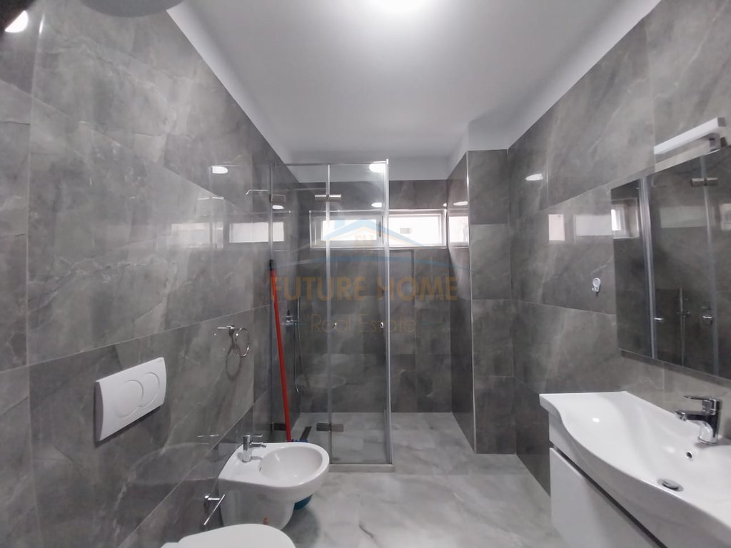Rent, 2+1 Apartment, Kavaja Street, Tirana.