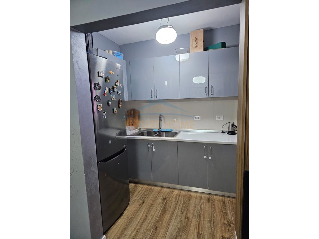 Qera,Apartament 2+1, Rruga Kongresi Manastirit