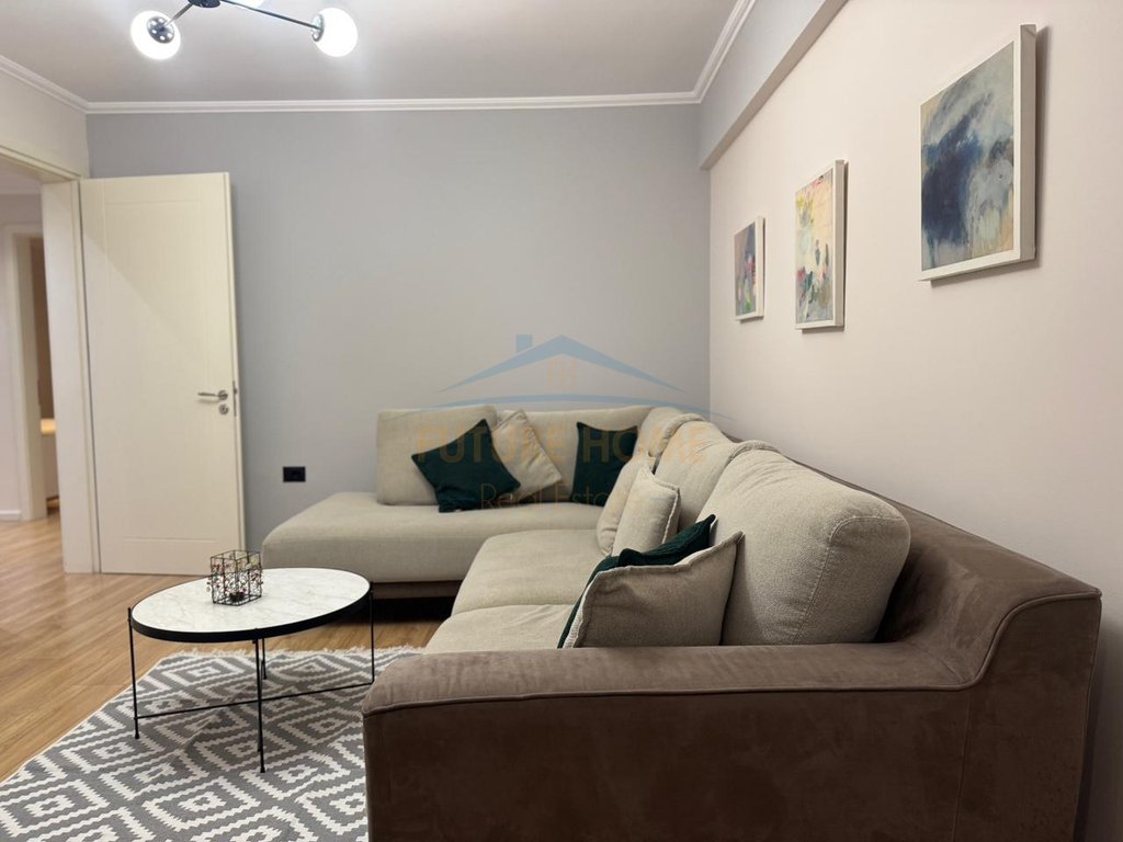 Qera, Apartament 2+1, Rruga Mine Peza, Tiranë.