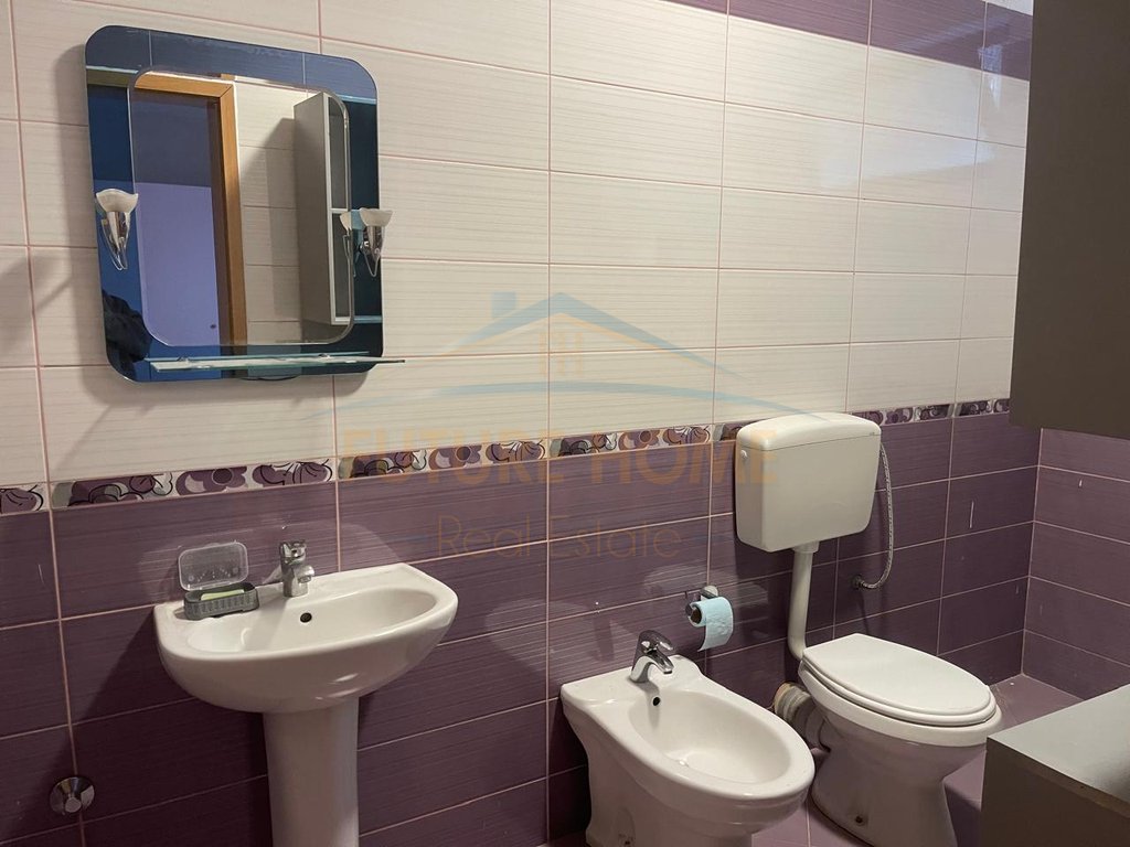 Qera, Apartament 2+1, Shkolla e Kuqe, Tirane