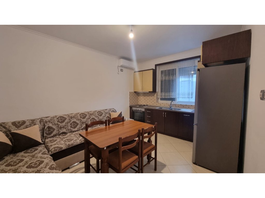 Qera, Apartament 2+1, Vasil Shanto, Tirane.