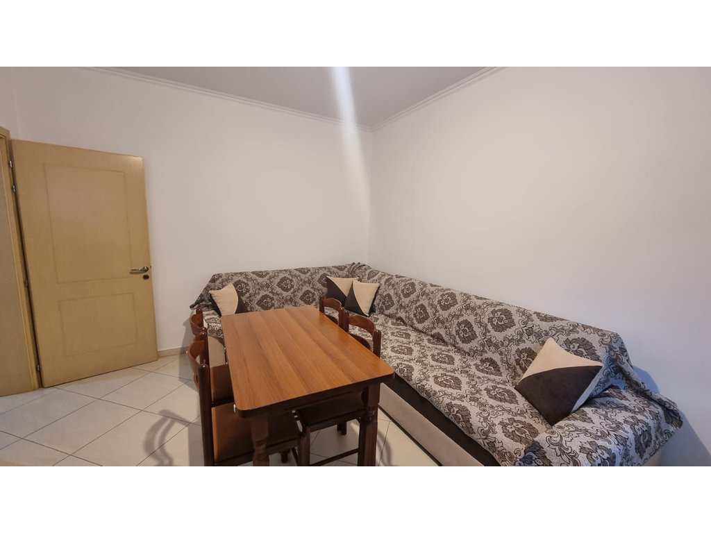 Qera, Apartament 2+1, Vasil Shanto, Tirane.