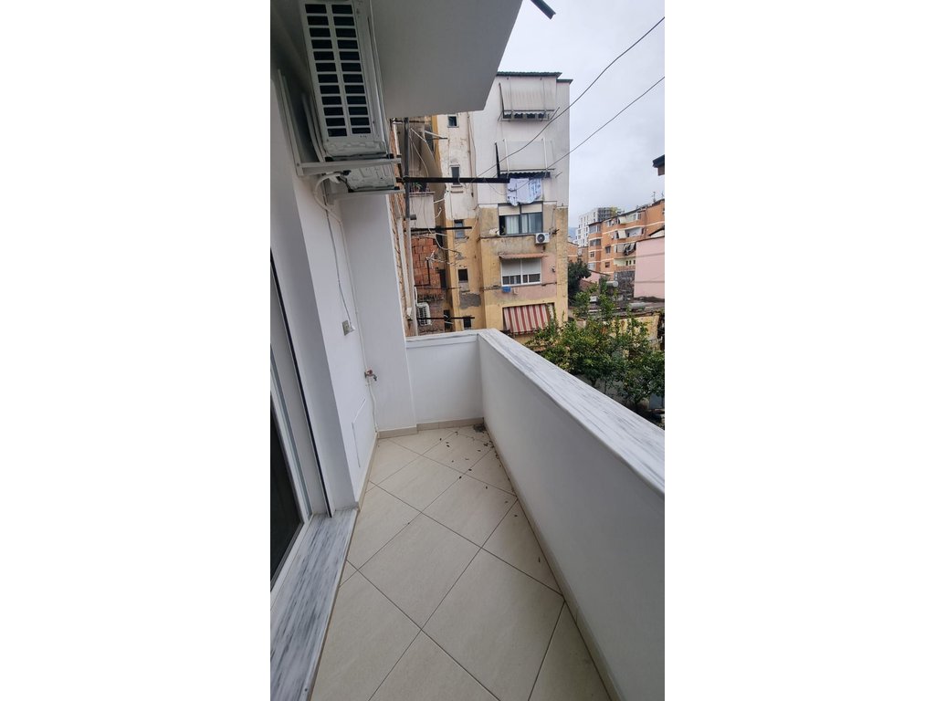 Qera, Apartament 2+1, Vasil Shanto, Tirane.