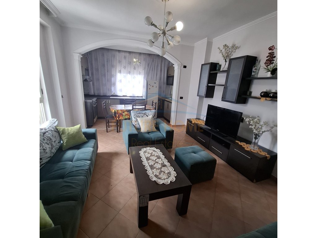 Qera, Apartament 2+1, Vila L, Unaza e Re