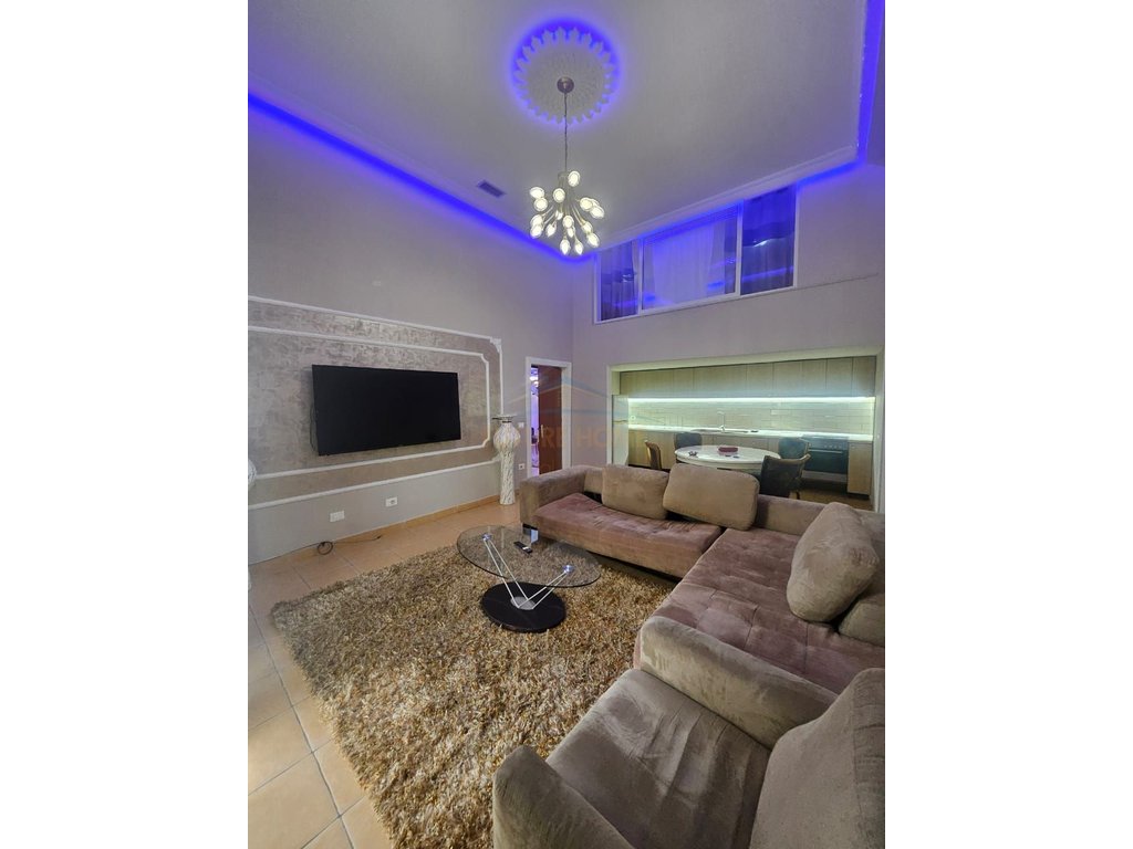 Qera, Apartament 2+1, Yzberisht