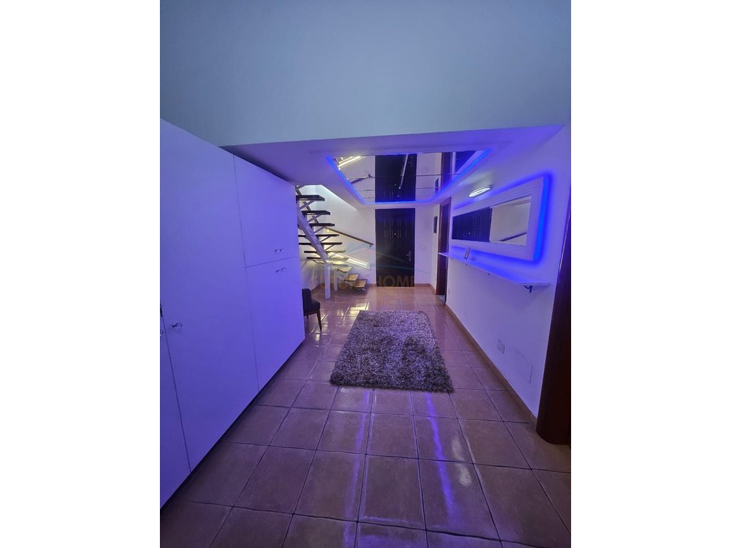 Qera, Apartament 2+1, Yzberisht