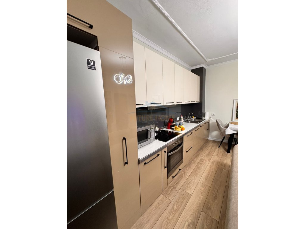 Qera , Apartament 3+1+2, Bulevardi B.Curri , Tirane
