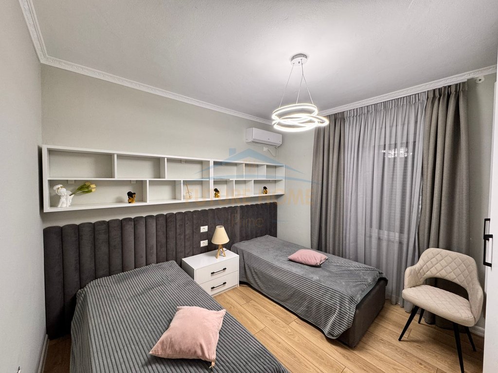 Qera , Apartament 3+1+2, Bulevardi B.Curri , Tirane