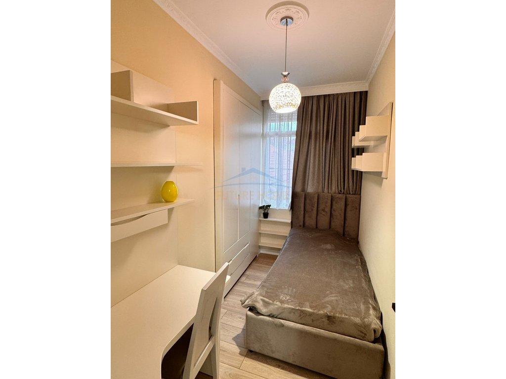 Qera , Apartament 3+1+2, Bulevardi B.Curri , Tirane