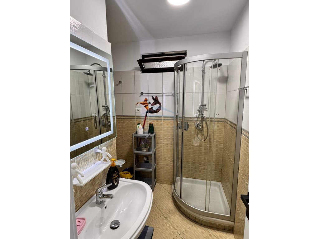 Qera , Apartament 3+1+2, Bulevardi B.Curri , Tirane