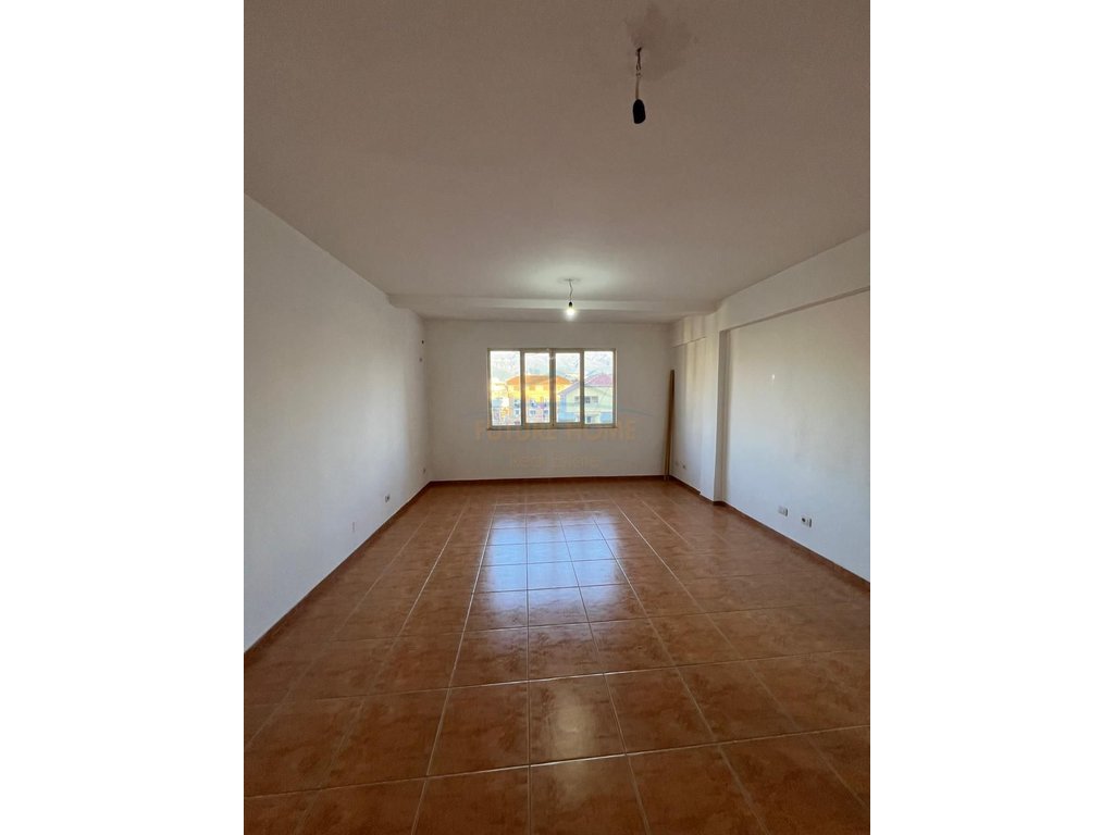 Rent, Apartment 3+1+2, Former Train Station, Tirana