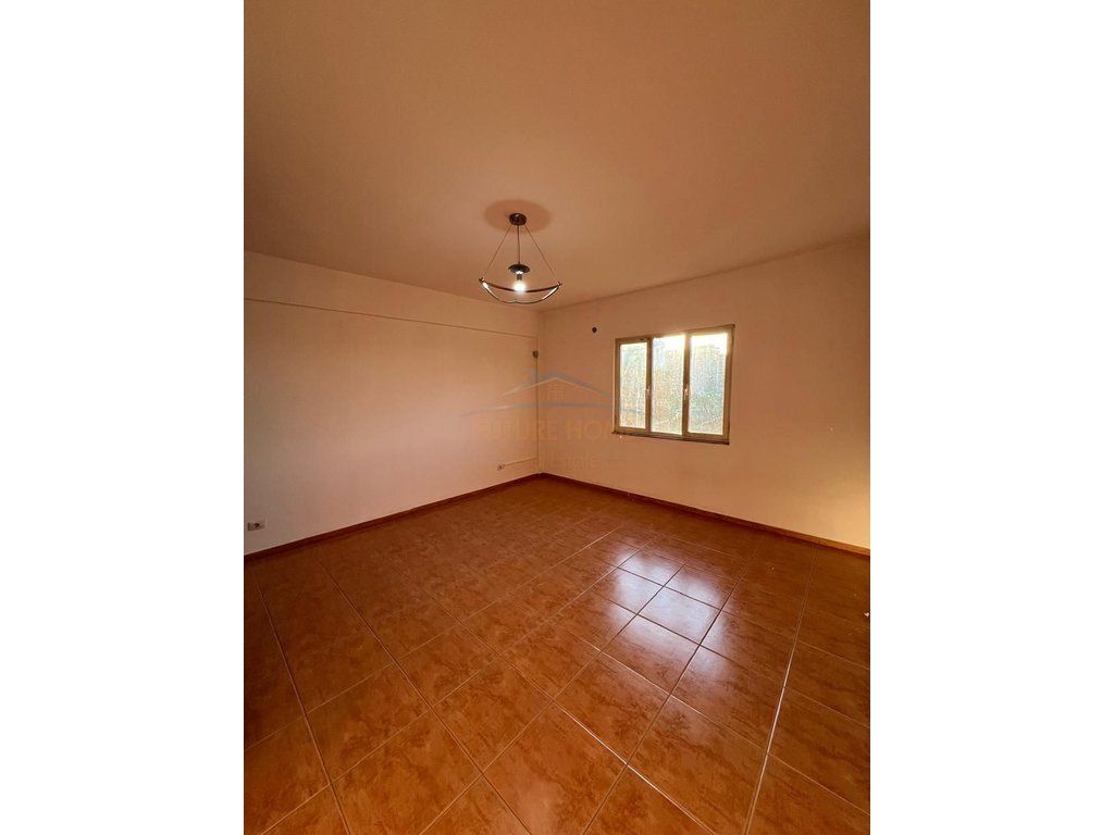 Rent, Apartment 3+1+2, Former Train Station, Tirana