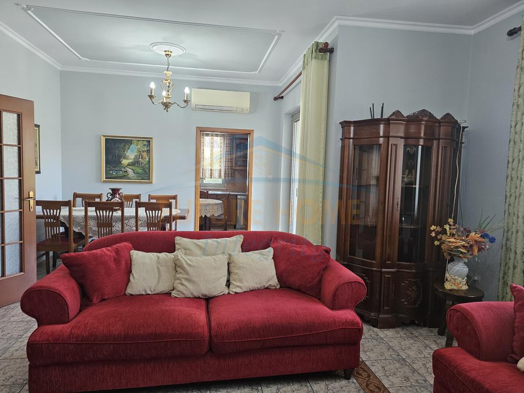 For rent, Apartment 3+1+2, Former Electric Market, Tirana.
