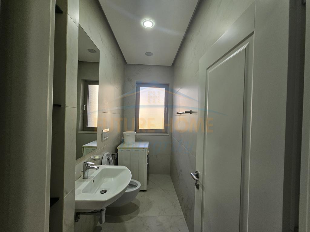 For rent, Apartment 3+1+2, Former Electric Market, Tirana.