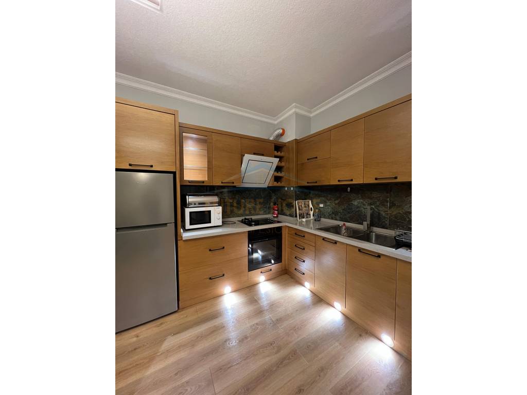 Rent, Apartment 3+1+2, Dry Lake, Tirana