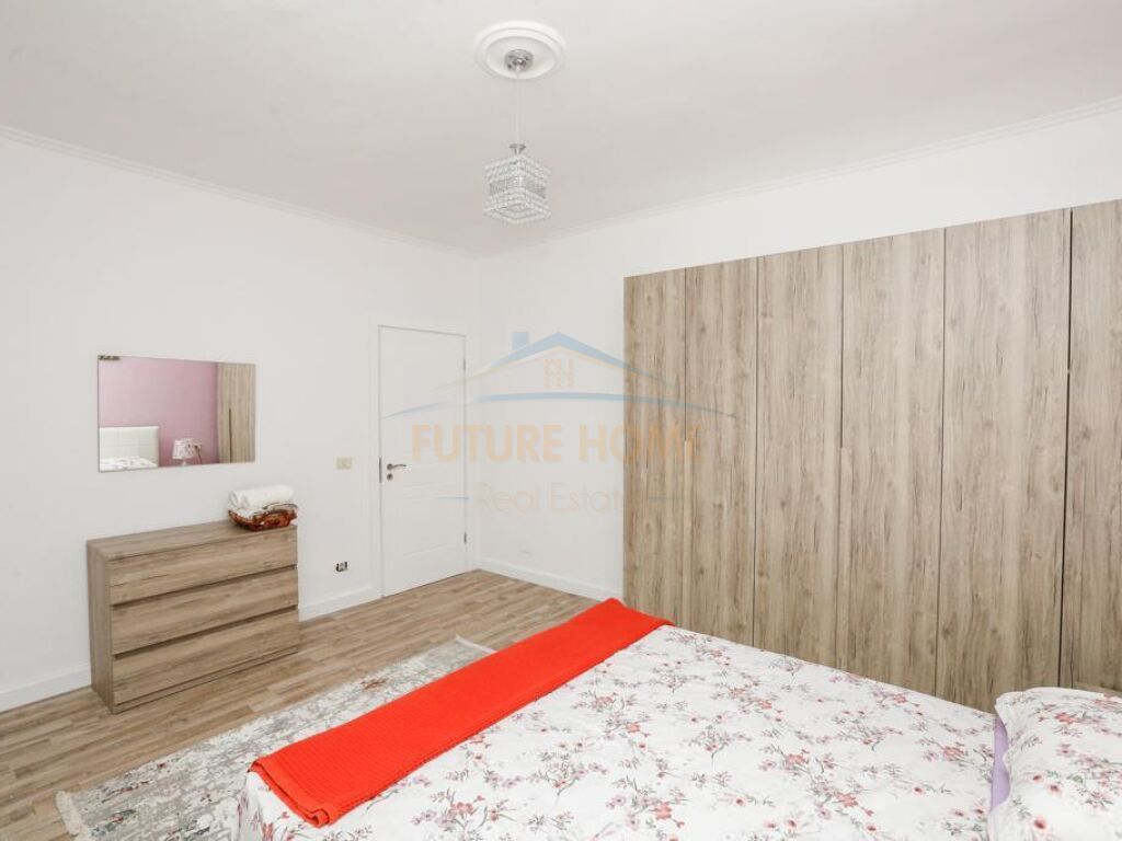 Qera, Apartament 3+1+2, mbrapa 9 Kateshet, Qender.