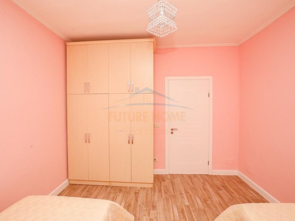 Qera, Apartament 3+1+2, mbrapa 9 Kateshet, Qender.