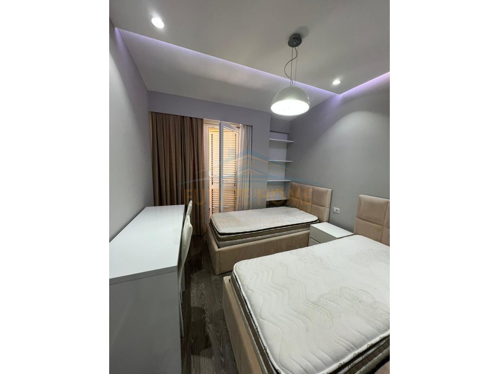 Rent, Apartment 3+1+2 + Parking Space, Bill Clinton Street, Tirana