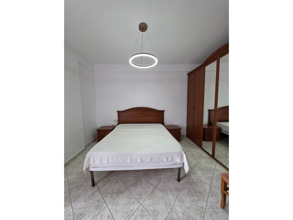 Qera, Apartament 3+1+2, Rruga Siri Kodra, Tirane