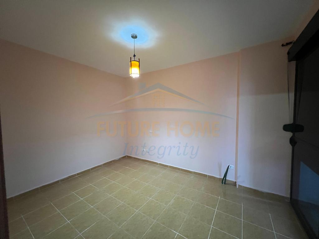 For rent, Business premises, Vllazen Huta Street, Tirana.