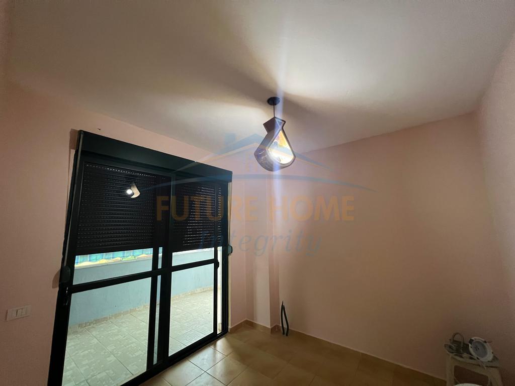 For rent, Business premises, Vllazen Huta Street, Tirana.