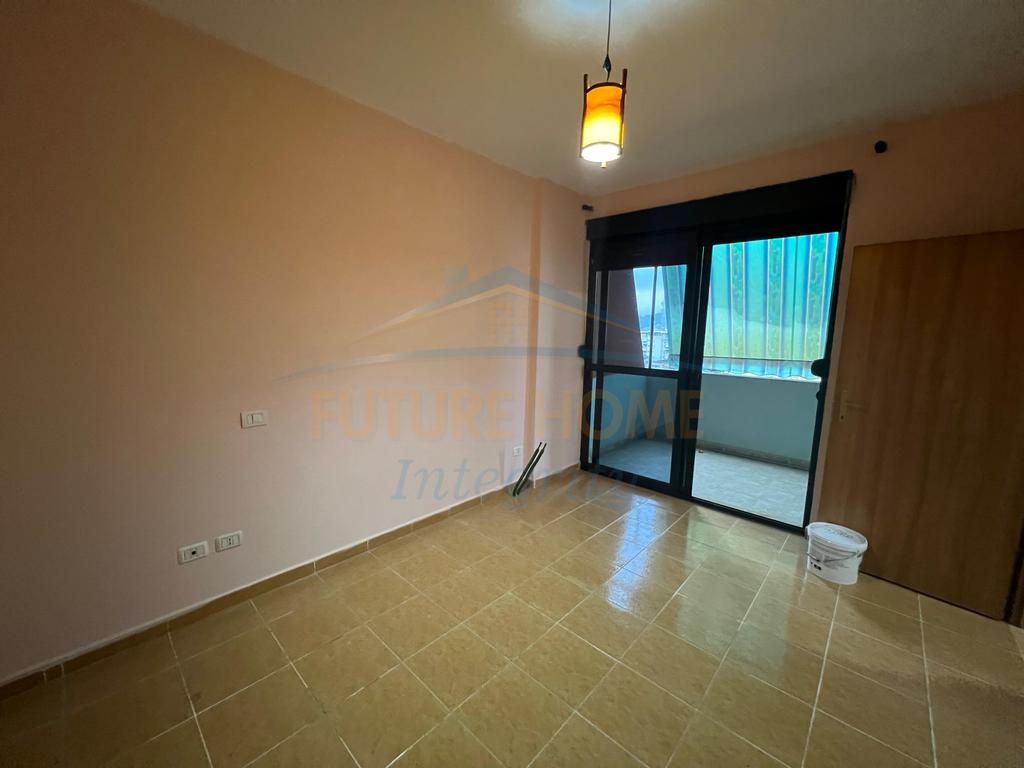 For rent, Business premises, Vllazen Huta Street, Tirana.