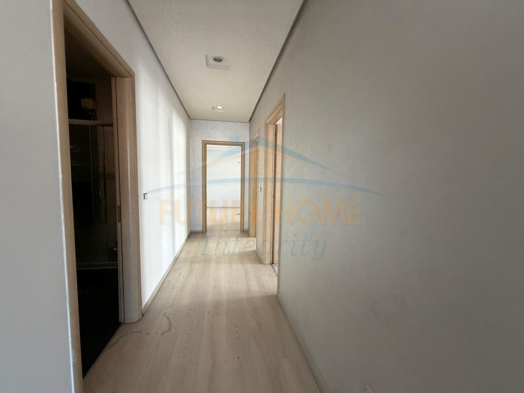 For sale, Apartment 3+1+2, New Ring, Tirana.