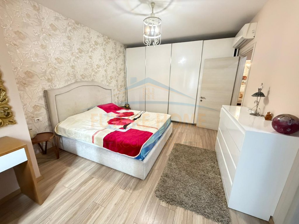 Qera, Apartament 3+1+2, Zogu i Zi, Tirane