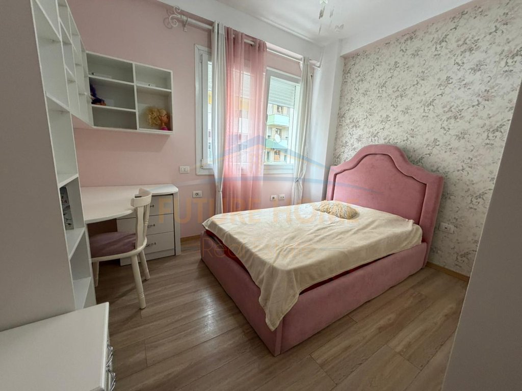 Qera, Apartament 3+1+2, Zogu i Zi, Tirane