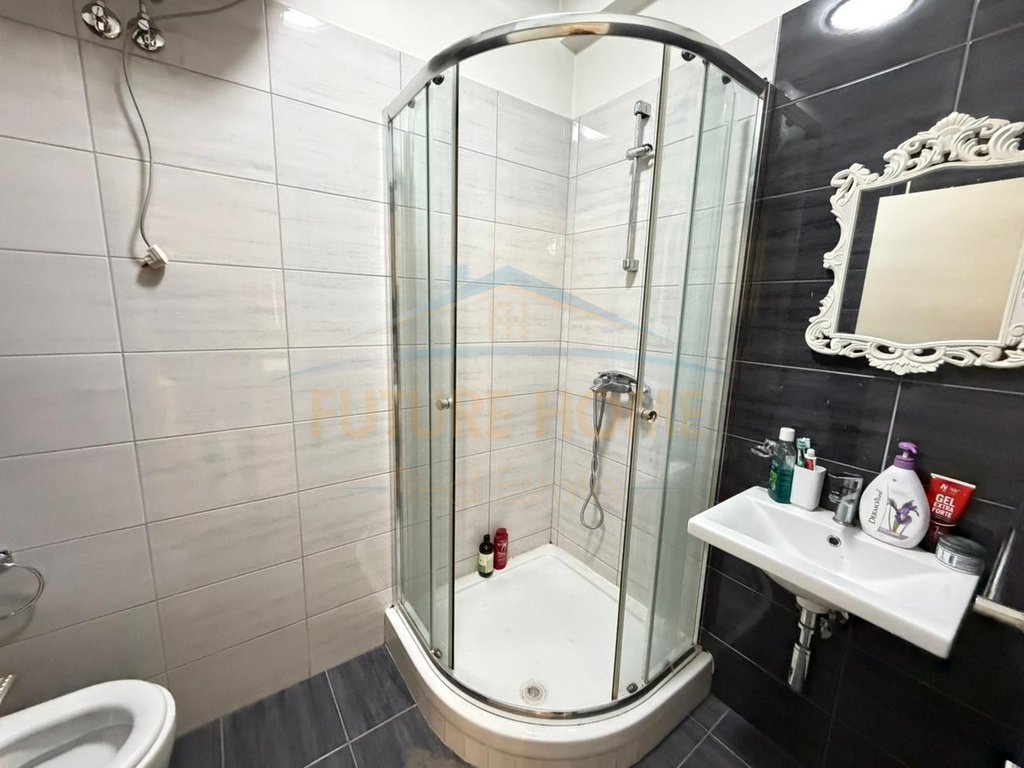 Qera, Apartament 3+1+2, Zogu i Zi, Tirane