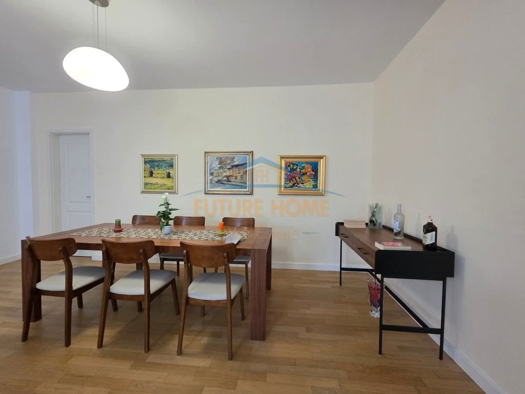 Qera, Apartament 3+1 +3 tek Touch of the Sun!