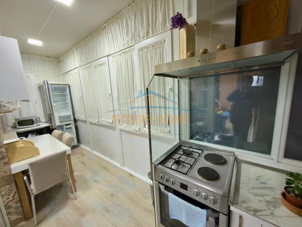 Qera, Apartament 3+1, Liqeni i Thatë, Tiranë.
