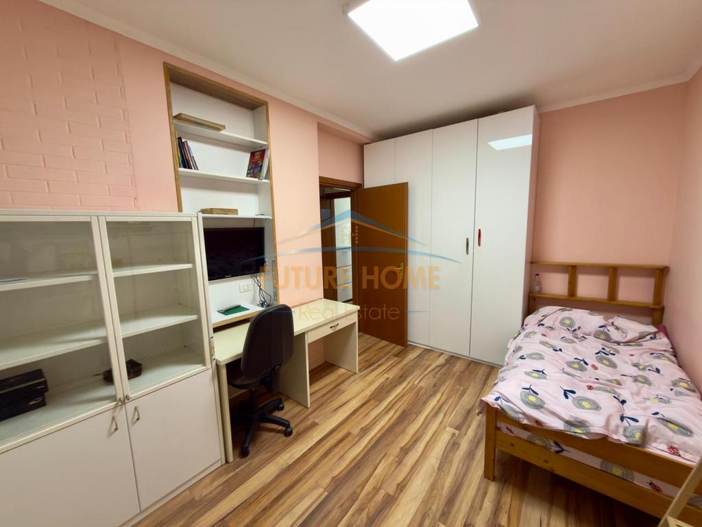 Qera, Apartament 3+1, Liqeni i Thatë, Tiranë.