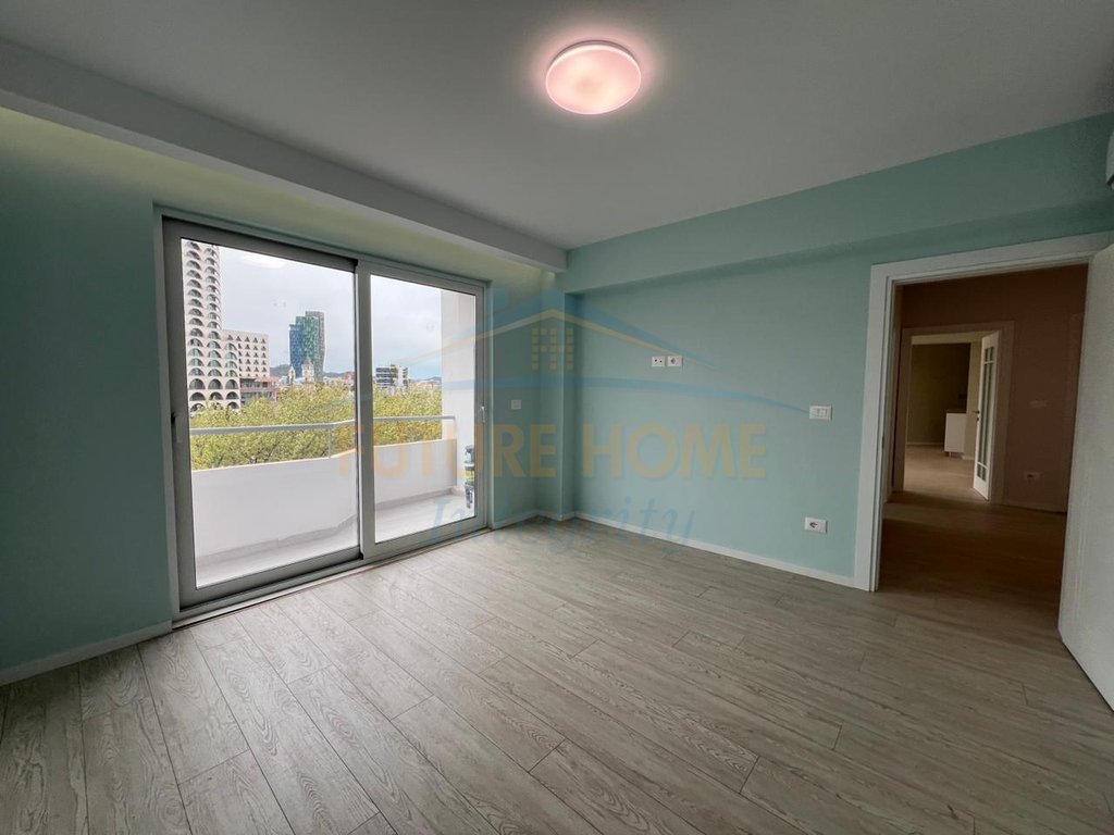 For Rent, 3+1 Apartment for Offices, 9 Floors, Tirana.