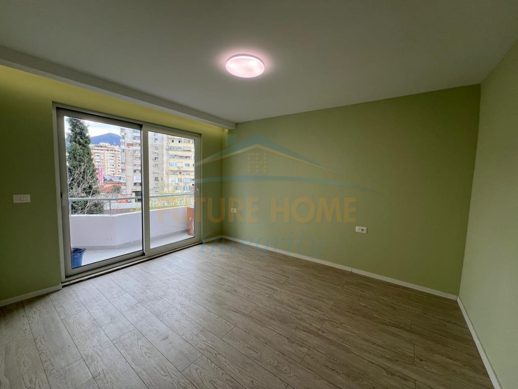 For Rent, 3+1 Apartment for Offices, 9 Floors, Tirana.