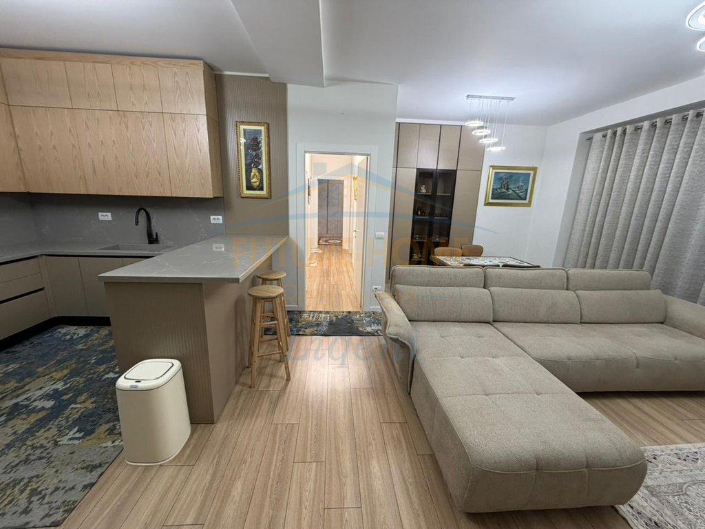 For Rent, 3+1 Apartment + Parking Space, Kavaja Street, Garden Building, Tirana