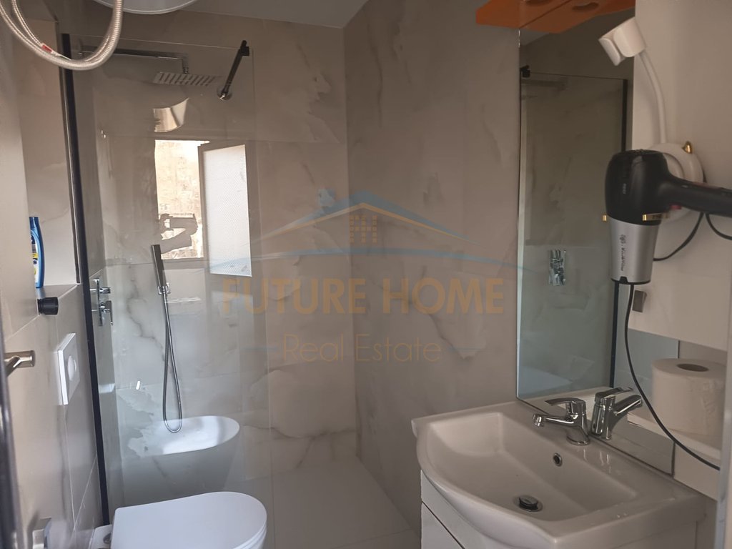 Qera, Apartament 4+1+2 , Rruga Mine Peza, Tiranë