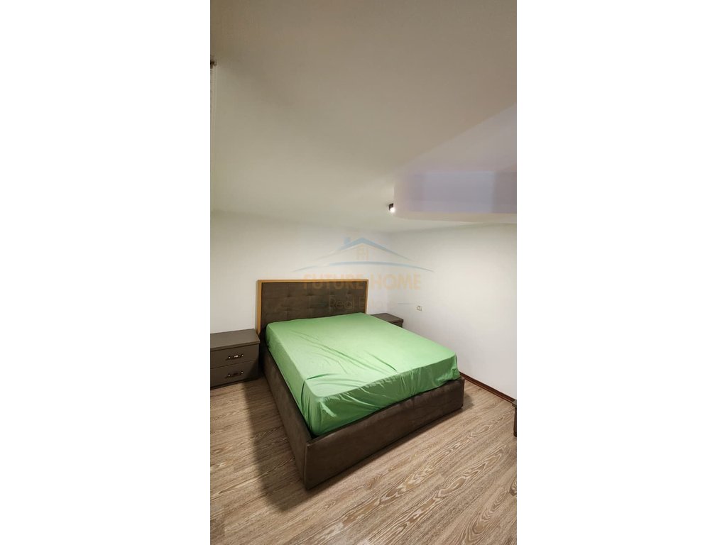 Qera, Duplex 2+1, Fresku , Tiranë.