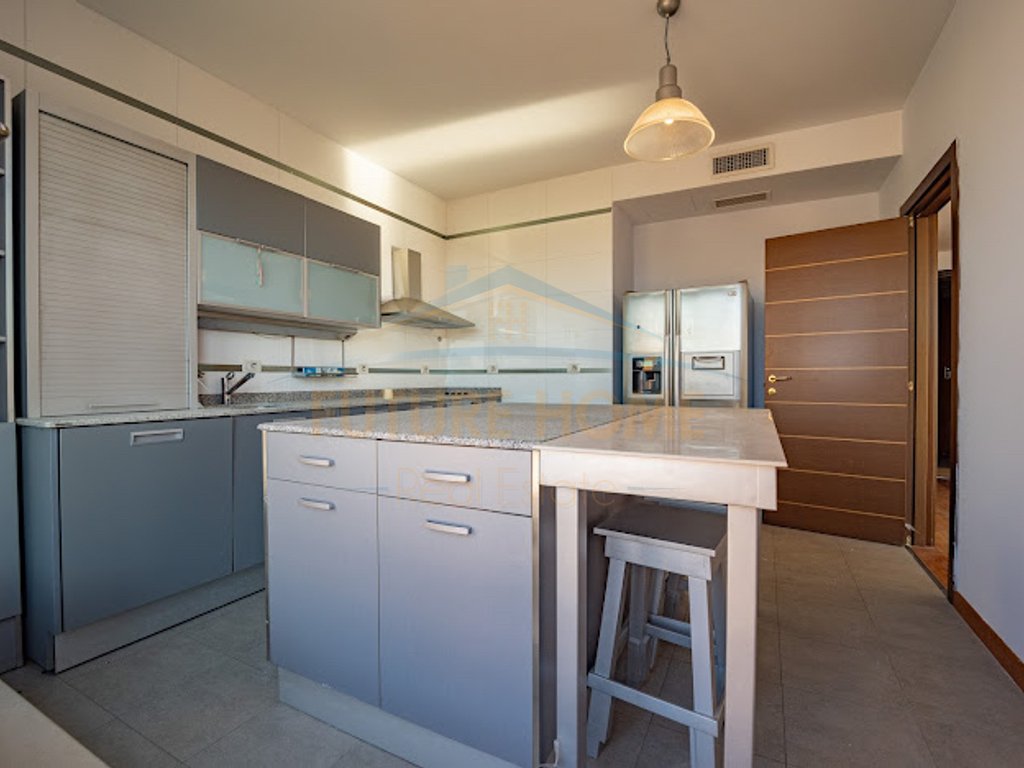 For Rent, Duplex+2 Parking Spots, Elbasani Street