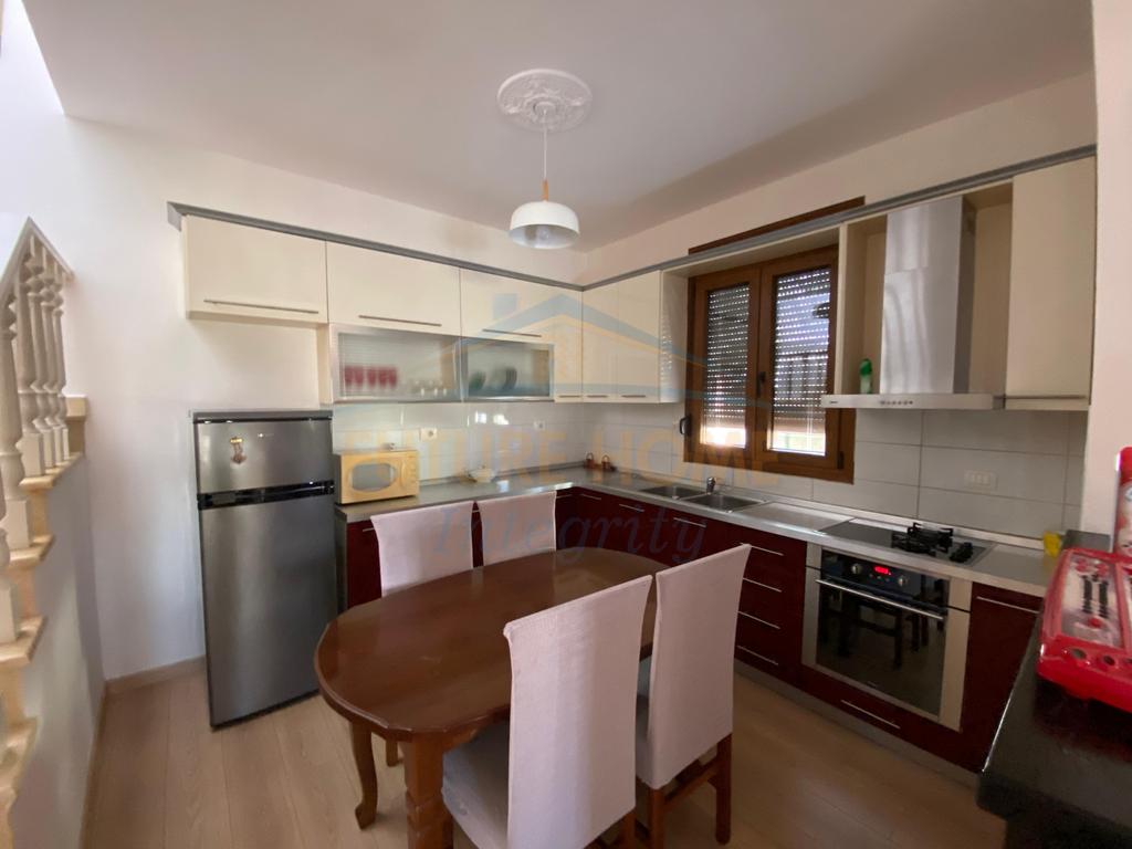 For rent, Duplex, Ali Demi, Tirana.