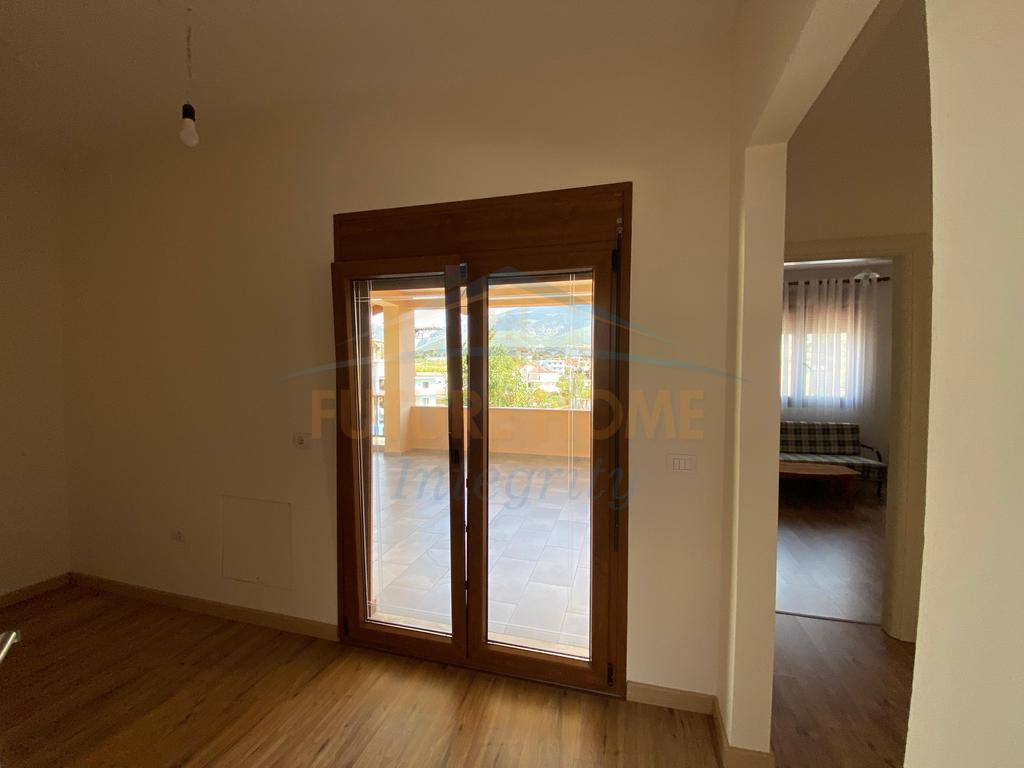 For rent, Duplex, Ali Demi, Tirana.