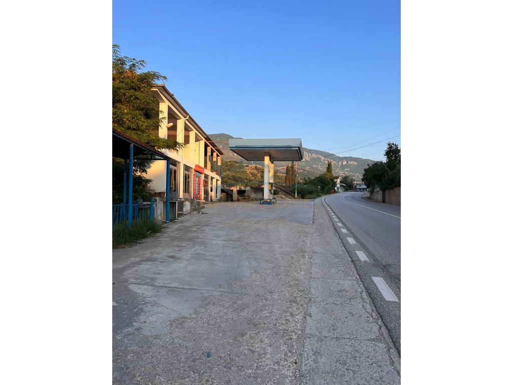 Qera, Godine 3 kateshe + Karburant, Librazhd, Qukes