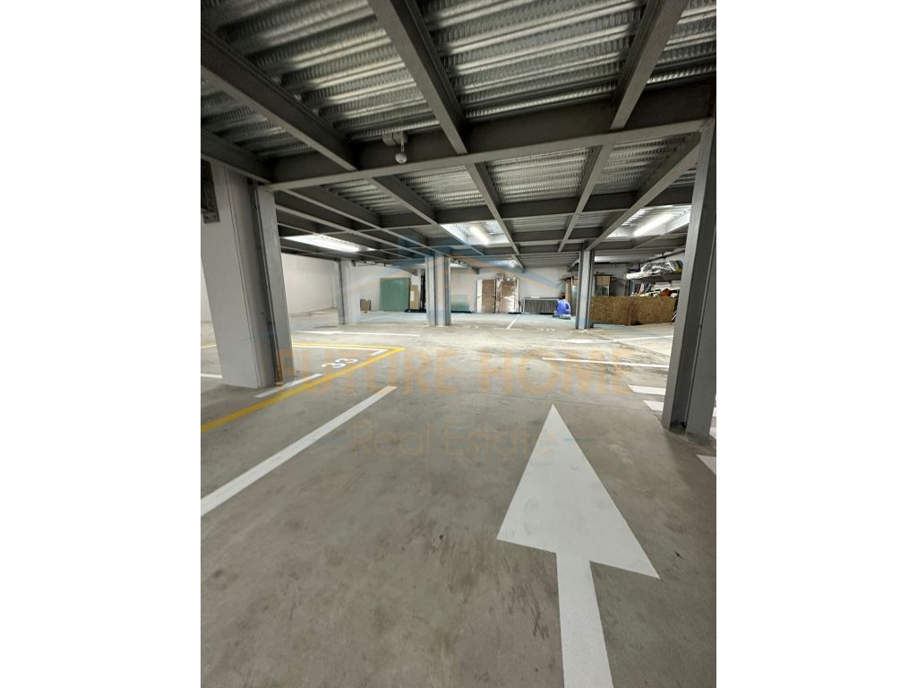 For rent, Multifunctional Building, Tirana-Durres Highway.