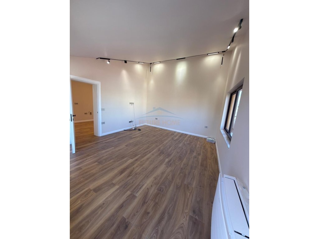 Rent, 3rd Floor of a 3-story Villa at the German Villas