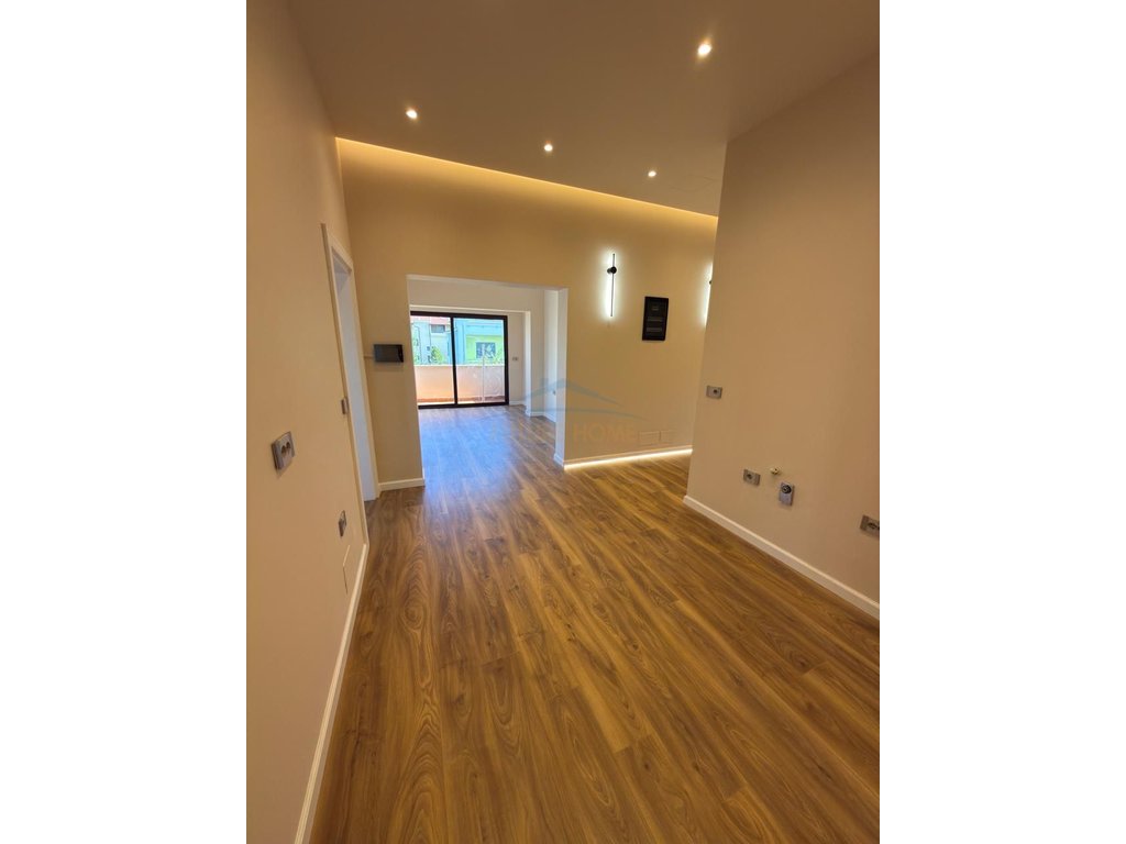 Rent, 3rd Floor of a 3-story Villa at the German Villas