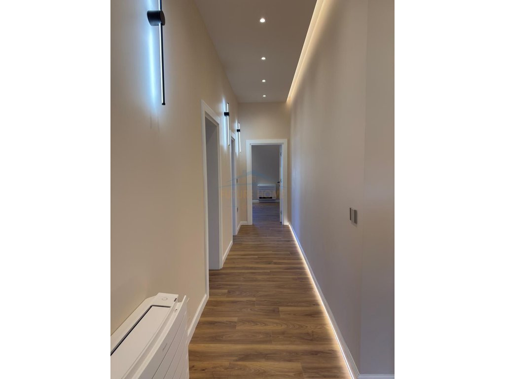 Rent, 3rd Floor of a 3-story Villa at the German Villas