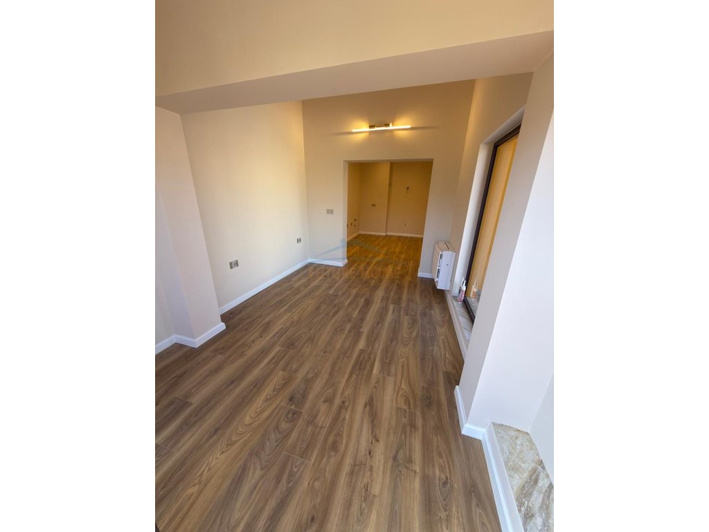 Rent, 3rd Floor of a 3-story Villa at the German Villas