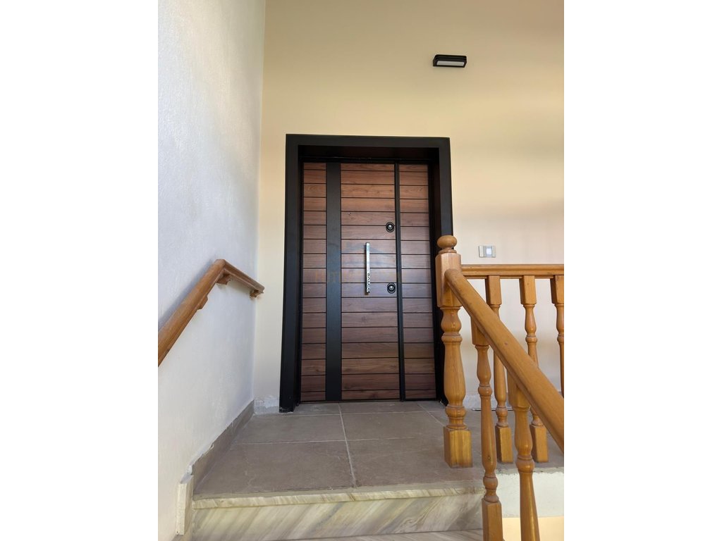 Rent, 3rd Floor of a 3-story Villa at the German Villas