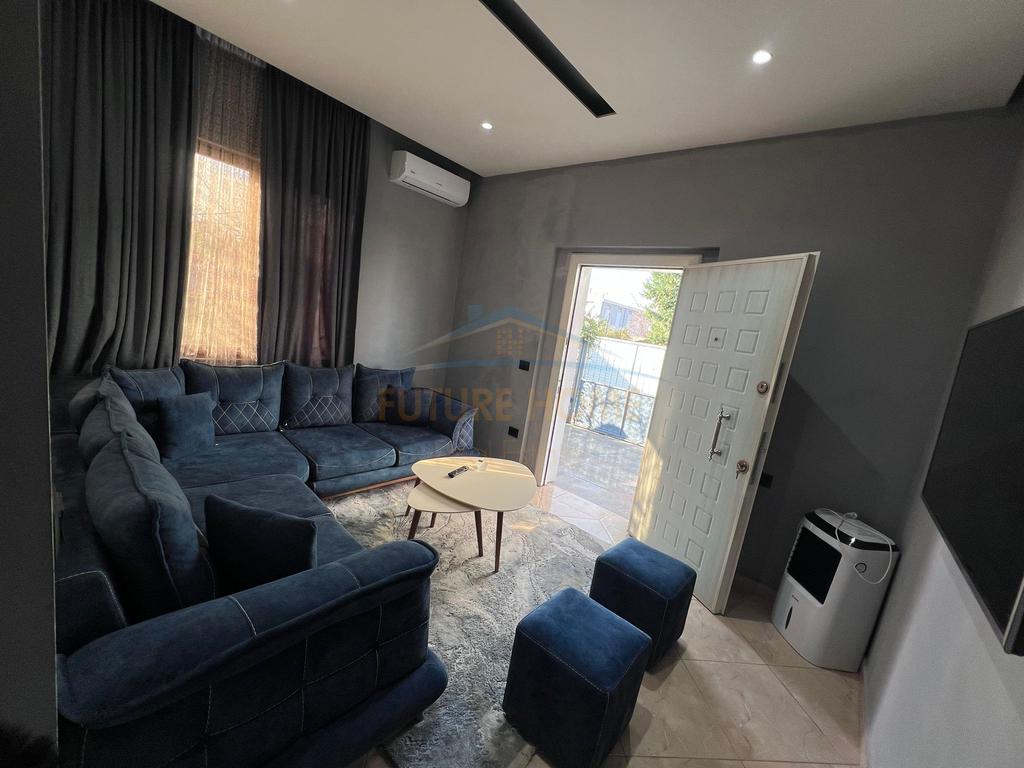 Qera, Shtepi Private, Pajtoni Center,Tirane